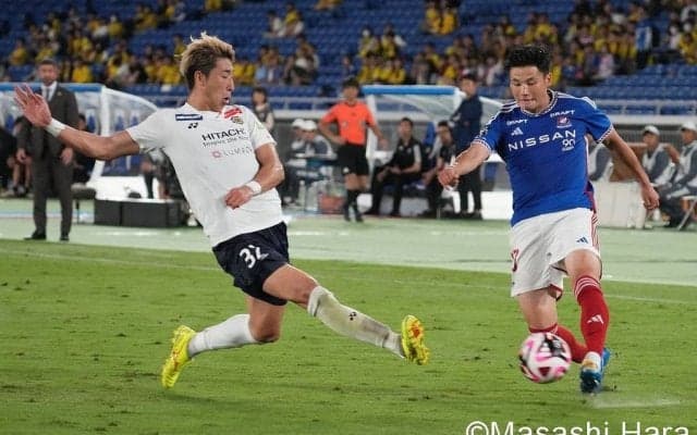 初昇格の町田が首位｢止めるのは罰ゲームの横浜FMか｣奇跡の柏戦と鹿島戦の後半、期待の初戦【J1｢まさかの前半戦｣と｢マジかの後半戦｣大激論】(1)