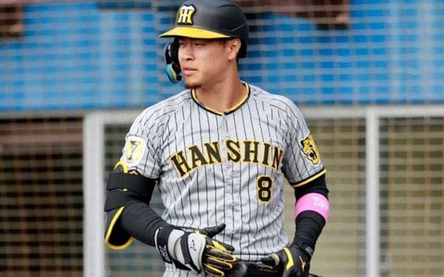 佐藤輝が1軍復帰で見せた“変化”　岡田監督が評価した姿勢「集中してるということやろ」