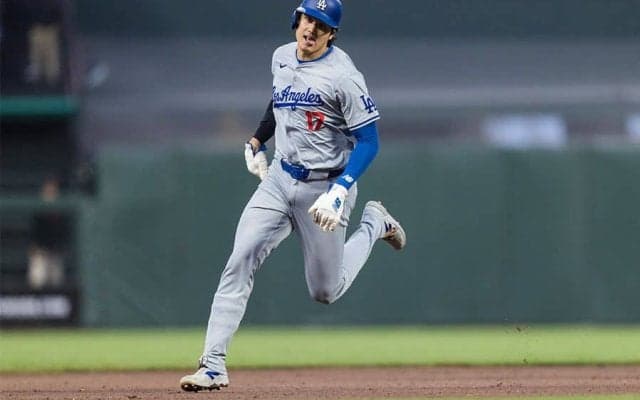 大谷翔平、均衡破るホームイン　延長11回ついに…ヘルナンデスの安打で悠々生還