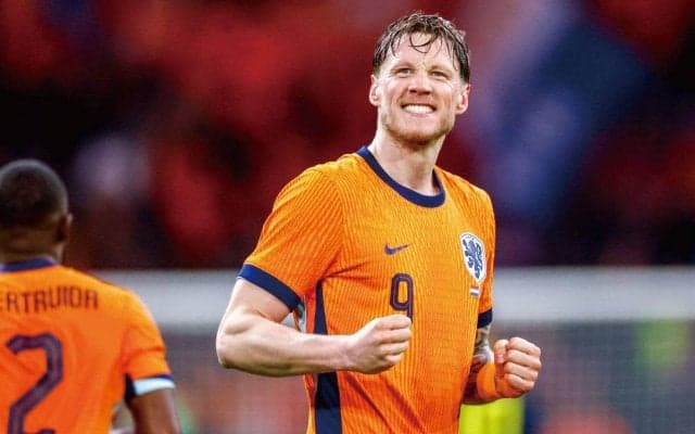 “万能な197cmFW”ヴェグホルストにアヤックスが関心、安価で獲得可能？