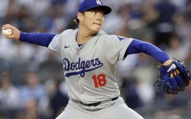 ヤ軍の強力打線をゼロ封！ 山本由伸の快投にNY紙もタジタジ「10年3億ドルのオファーを断った理由を見せつけた」