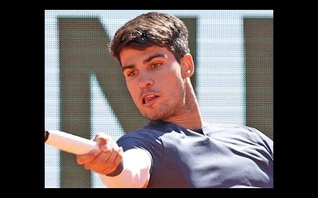  アルカラス 死闘制し全仏OP初V 