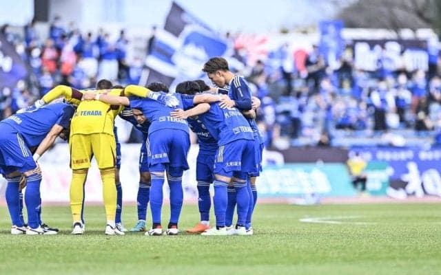 「イラつくほど完璧やな...」J1町田が披露したスクリーン駆使の“デザインCK”が完璧すぎる！「見れば見るほど凄い完成度」「めちゃくちゃ青森山田だ」との声