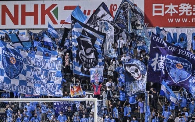 「女神様ーーー！」横浜FCの“アイドル”スタジアムMC三田萌日香の徳島遠征ユニショットに反響！「女神POWER凄すぎます」「まさに、勝利の女神！」の声