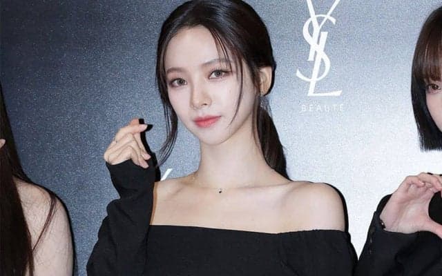 へそ出し美女が「完璧」　韓国の始球式なのに…米メディアも“異例の注目”