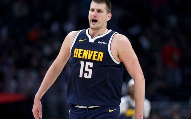 3度のMVPに輝いたニコラ・ヨキッチはパリ五輪でセルビア代表としてプレーするのか？