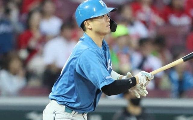 衝撃のトレードから1年…日本ハムで「居場所」を確保した郡司裕也　古巣との交流戦へ