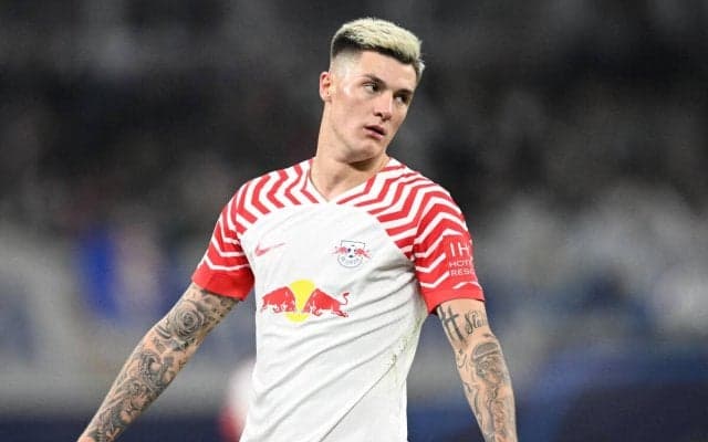 シェシュコがライプツィヒ残留決断！　今夏プレミア行き有力と見られるも新契約サインであと1年は残留へ