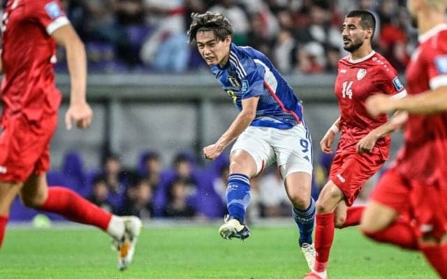 【代表で昨年は7点、今年はすでに5点…上田綺世の可能性とFW争い(2)】「ライバル意識はないし、仕事をしたかしないかだけ」。それぞれの特徴を出し合い、競争の新境地へ