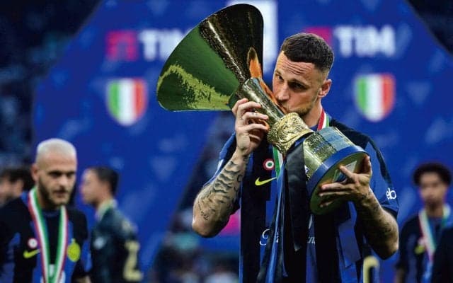 グズムンドソンが欲しいインテル、獲得にはアルナウトビッチ売却がマストも…