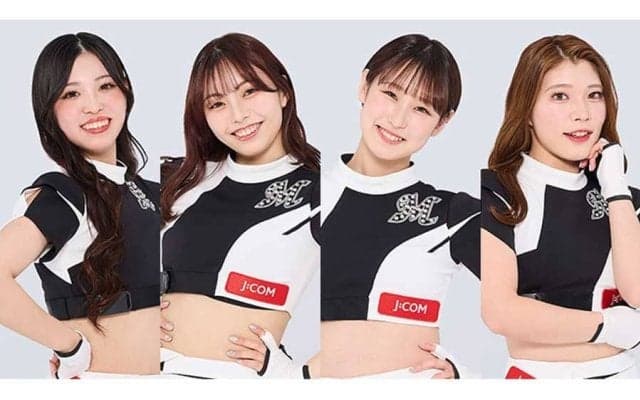 待ち受け画像は「監督」、11年特訓で夢実現…ロッテチア4人の天真爛漫“回答”