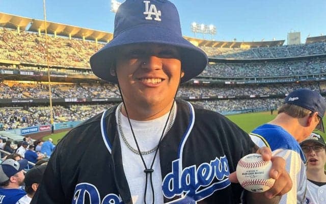 大谷17号ボール、好物のハンバーガー店員が偶然ゲット　お返しに「最高のポテトフライを」