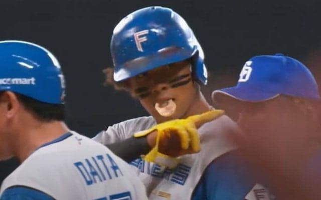 ハム23歳に「何があったんだ」　打率.500で5冠…5年間出場ゼロからの覚醒「バケモノ」