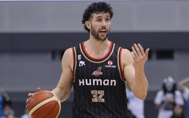 前大阪のアンジェロ・カロイアロが京都へ移籍…来日1年目から17.2得点と存在感アピール