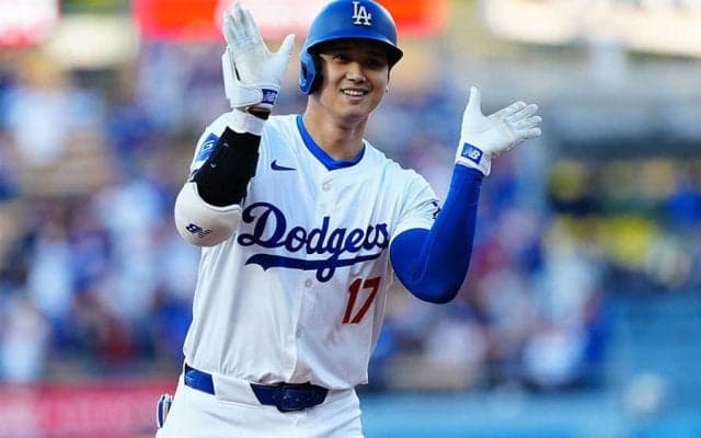 大谷翔平、豪快弾は驚愕の「30/30」　動いたのは2人だけ…諦めモードの“9人の動き”