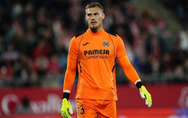 ビジャレアルがアカデミー育ちのGKヨルゲンセンと2029年まで契約延長…正守護神として今季は37試合に出場