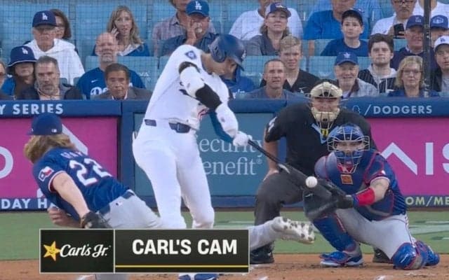 なぜ、そこに投げた…！？ 大谷翔平、相手投手がビビって“異変”が起きた…！ 思わず失投→特大アーチ「勝負しちゃダメ」「投げるとこない」