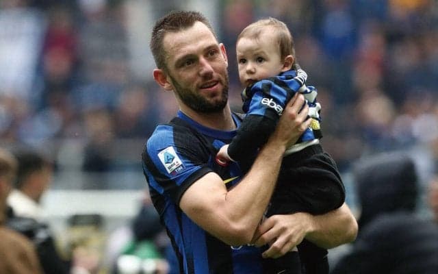 デ・フライに古巣フェイエノールトからオファーもインテル残留が基本線「100%残るはず」