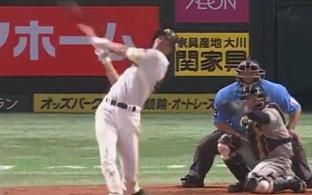 衝撃の1号…鷹22歳が「まんま柳田悠岐」　無双助っ人を粉砕、爆裂フルスイングに騒然