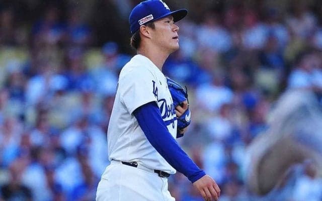 山本由伸、右上腕三頭筋の張りで2回緊急降板　わずか28球で異変…7勝目ならず