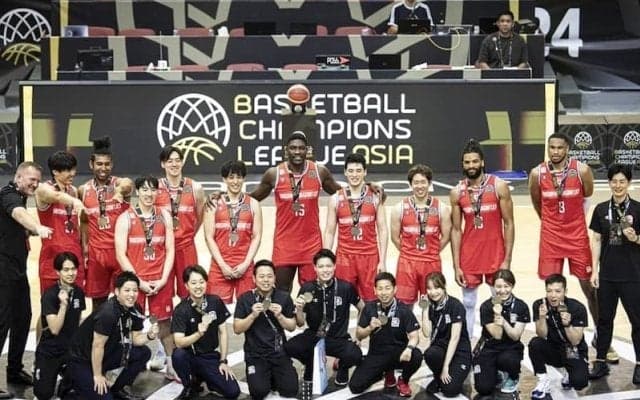 広島がBCLアジアで第3位に輝く…山崎稜が6本の3P、中村拓人は勝負を決める連続得点