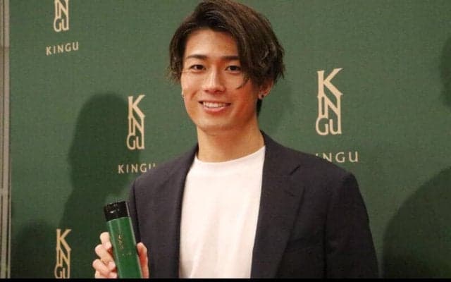 中村敬斗がスキンケアブランドのイベントに出席　「びっくり。こんなにもたくさんのファンが来てくれるとは」…クラブ＆代表での1年総括