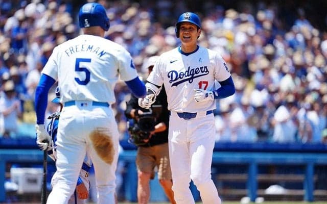 大谷翔平、137m特大18号ソロ　4試合ぶり一発…リーグトップに2本差、6戦3発に本拠地熱狂