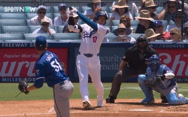 月曜日の朝から爽やかすぎる！大谷翔平、最高の2発＆笑顔にファンも歓喜のコメントラッシュ「早起きして良かった～」「今週も頑張れます、ありがとうございます！！！」