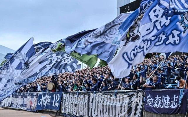 「可愛すぎる」「一緒に応援したい」八女市出身“勝利の女神”のJ1福岡ダービー観戦時の振り返り乾杯ショットに反響！「えりなちゃんと呑みたかぁ～」などの声