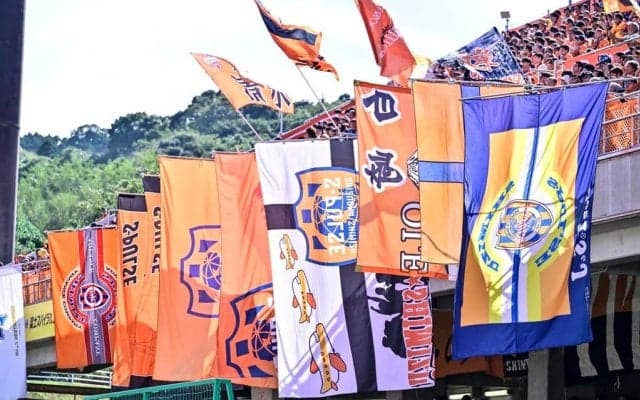 「この角度すごい」J2清水ホームスタジアムの「要塞」化に広がる驚きと賛辞！「まさに天空のスタジアム」「豪華客船ぽくもあるね」などの声