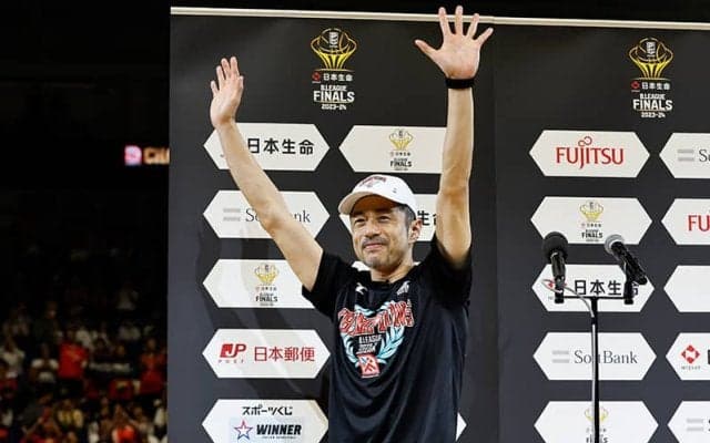 今季で現役引退の朝山正悟、広島ドラゴンフライズの新HCに就任「また最高の景色を目指していきたい」