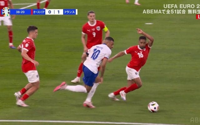 「レベチすぎ！」エンバペが“怪物ドリブル”で敵３人をぶち抜いた！ 高速シザースからクロス→決勝ゴール演出の瞬間「さすが主役」「やはり神」