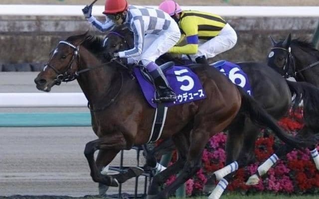 武豊騎手が“英雄”と制して以来18年ぶり宝塚記念制覇へ ドウデュースとともに挑む