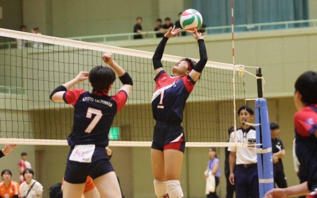 「高速立体バレー」を掲げる京都橘高が25年連続のV 男子日本代表もお手本に本戦の頂点へ【京都府インターハイ予選（女子）】