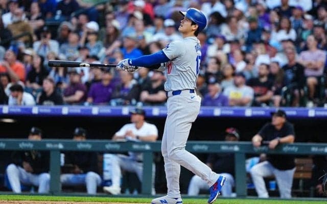 大谷翔平、今季MLB最長の145m弾　日本人初の4年連続20号でリーグトップ浮上…敵地騒然