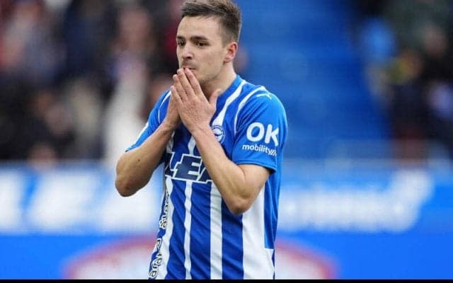 アスレティック、アラベスから右SBゴロサベルを完全移籍で獲得！