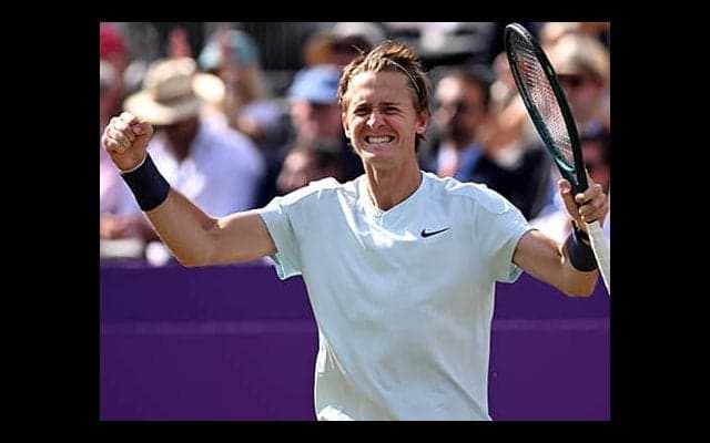  接戦制しディミ撃破 コルダ8強 