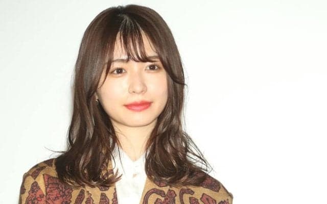 「可愛すぎるだろうが!!」「再現度高すぎ」長濱ねるがサッカー元日本代表DFと披露した「人気アニメのコスプレ姿」が大反響！「リボン最っ高…」「スクショ永久保存」とファン興奮