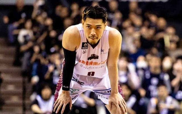 越谷アルファーズ退団の長谷川智也、新天地は“ライバル”アルティーリ千葉「必ずB1に」