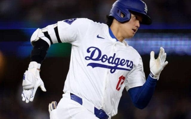 「彼の本質を体現している」大谷翔平のスパイク「Ohtani 1」が完成！ 「本当にクールな男だ」モデル姿もキマっている