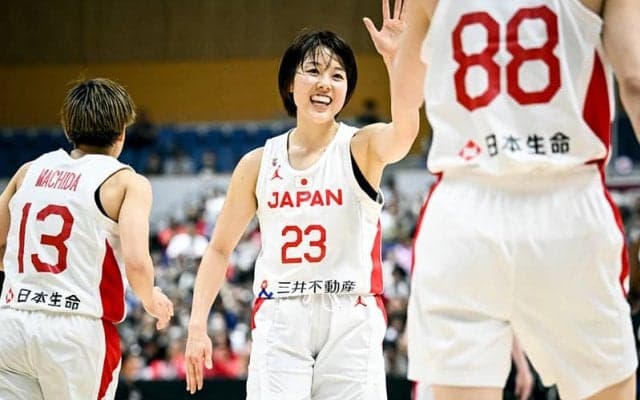 バスケ女子日本代表が豪州相手に2連勝…林ら2ケタ得点5人、パリ五輪へアピール合戦