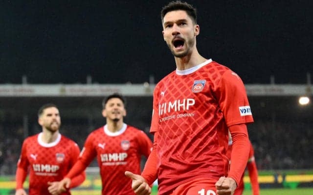 ボルシアMGがストライカー補強！ 昨季のブンデスで12ゴールのFWクラインディーンストをハイデンハイムから完全移籍で獲得