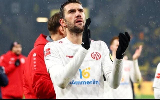 マインツ、生え抜きのベテランDFベルと2025年まで契約延長