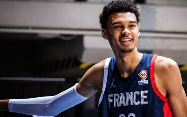 パリ五輪での復活が期待されるフランス…ウェンバンヤマは「他の国には負けられない」