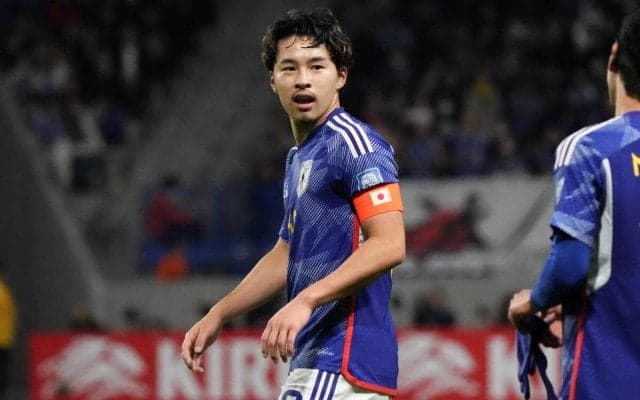 「豪華メンバー」「純也さんがいる…」現在フリーの中山雄太が日本代表3ショットをアップ！ オフショットが話題、伊東純也ともう1人は？