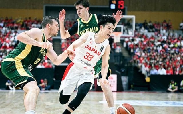 佐々木隆成が代表デビュー戦で存在感を発揮…「みんなの思いを背負いながらやろうと思ってきました」