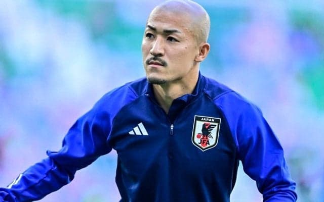 「お子さん、かんわいー」前田大然の愛息が着用した日本代表“PAPA”ユニフォームに反響！ 「背番号11でPAPAって可愛い」「PAPAはかわいすぎ」の声
