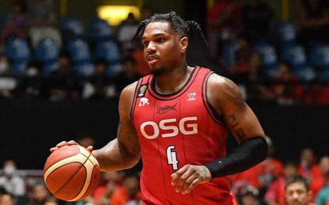 コティ・クラークが三遠から島根に移籍「トロフィーを待ち帰るという夢を…」“得点王退団”も強力補強続く