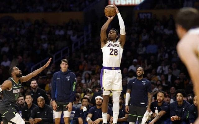 レイカーズのレディック新HC「八村塁に期待するのはもっと3ポイントを打つこと」