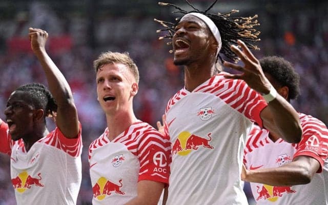 レッドブル社がライプツィヒに今夏の“売り”を厳命...ダニ・オルモやシマカンら換金候補